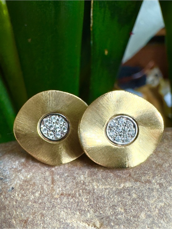 Jewelry - 14k Artisan Diamond Disc Earrings